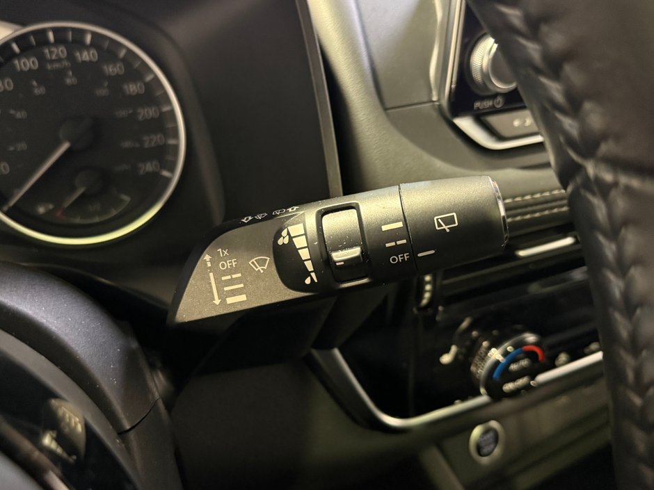 2021 Nissan Rogue SV-19