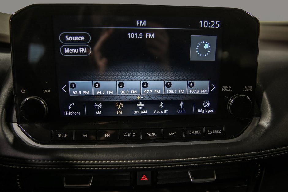 2022 Nissan Rogue platinum-24