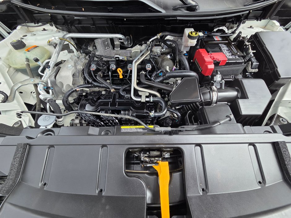 2022 Nissan Rogue S-8