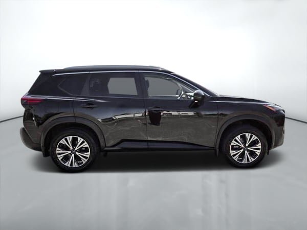 Nissan Rogue SV 2022-1