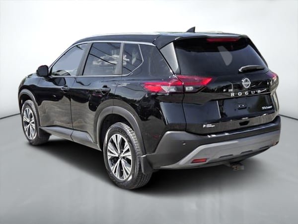 Nissan Rogue SV 2022-4