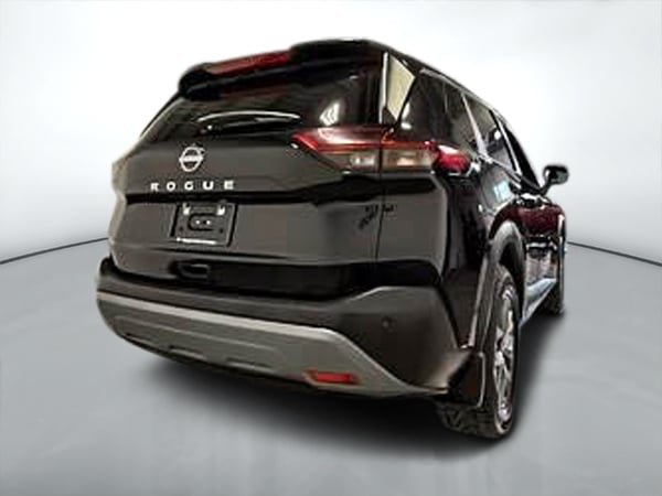 2022 Nissan Rogue S-2