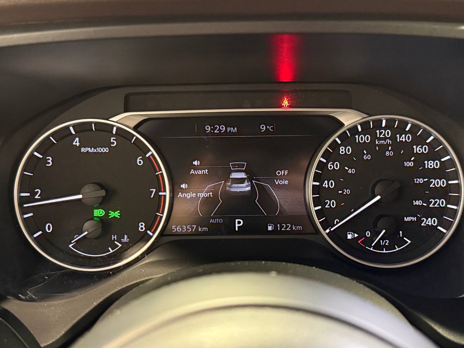 Nissan Rogue S 2023-18