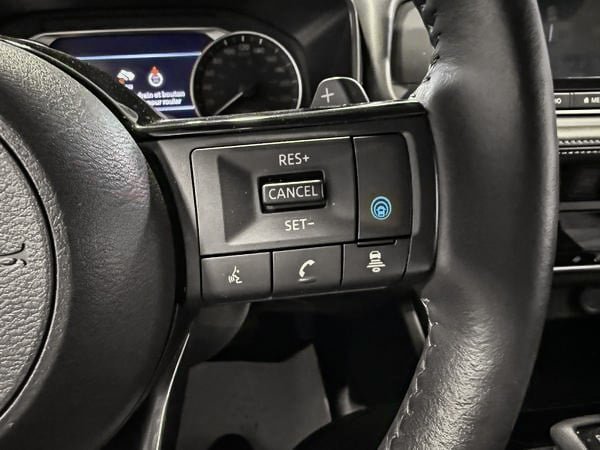 Nissan Rogue SV 2023-17
