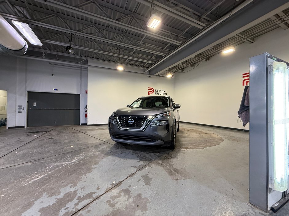2023 Nissan Rogue SV-6