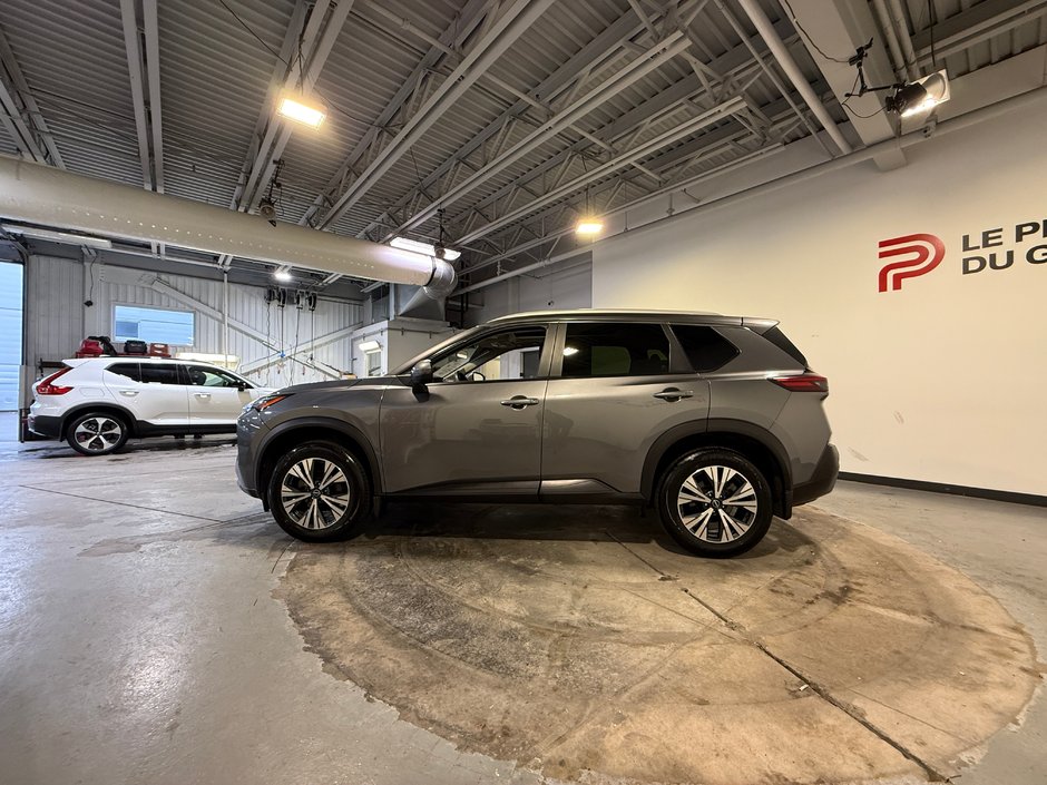 2023 Nissan Rogue SV-5