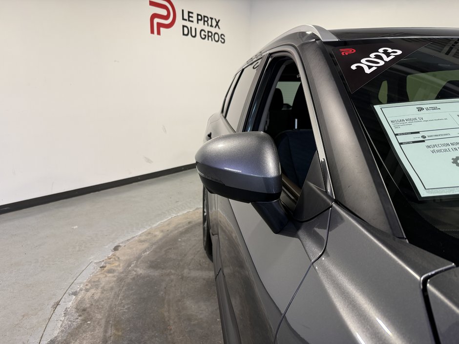 2023 Nissan Rogue SV-9