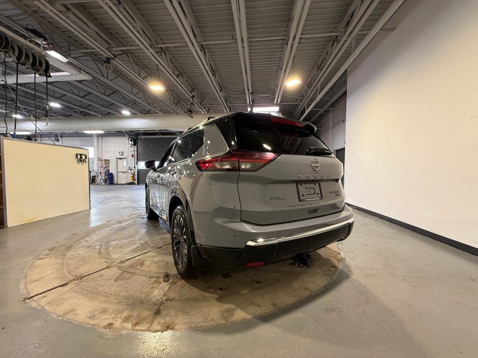 Nissan Rogue Platinum 2024-4