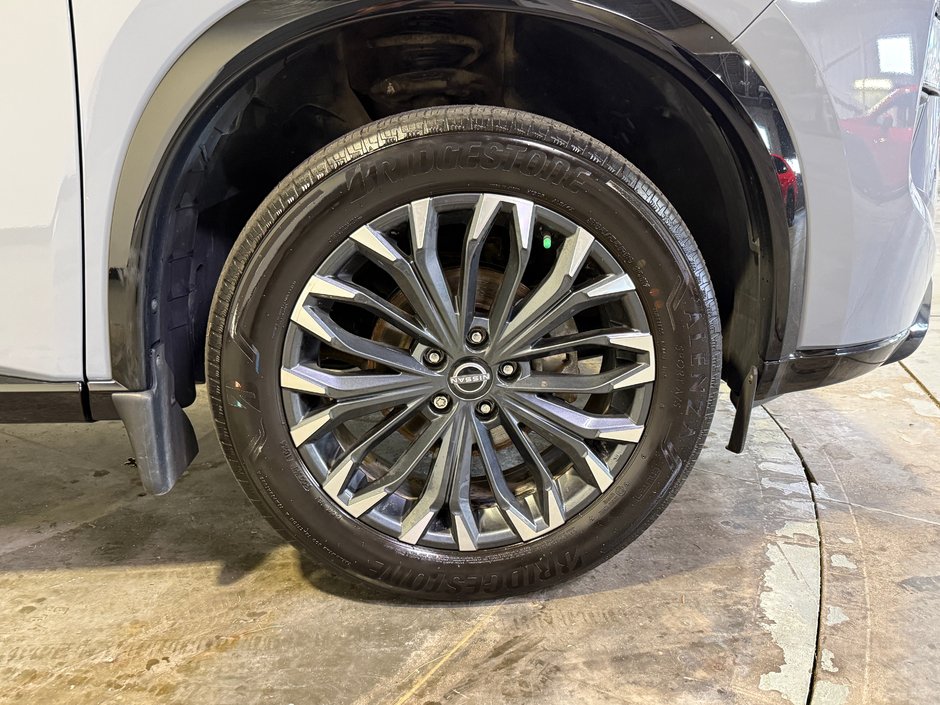 Nissan Rogue Platinum 2024-10