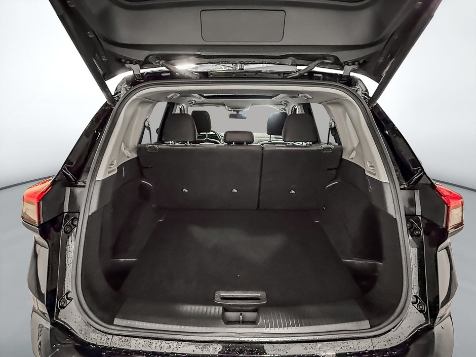 Nissan Rogue SV 2024-26