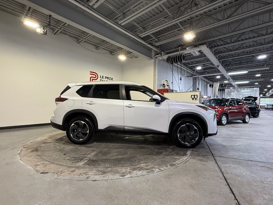 Nissan Rogue SV 2024-1