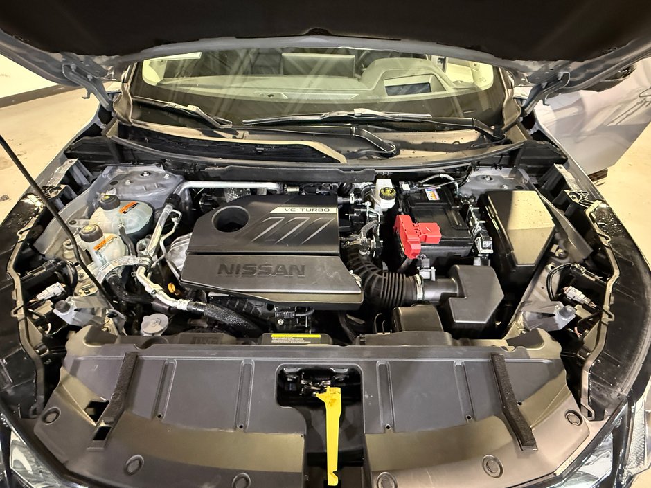 Nissan Rogue PLATINUM AWD 2024-28