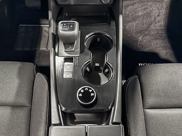 Nissan Rogue S 2025-22