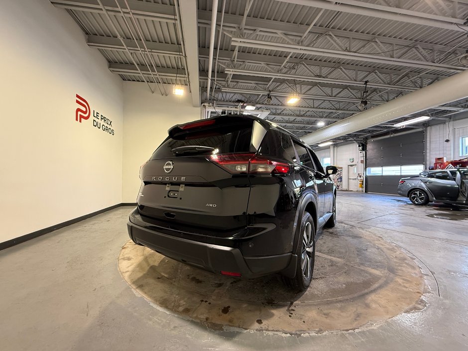 Nissan Rogue SV Premium 2025-2