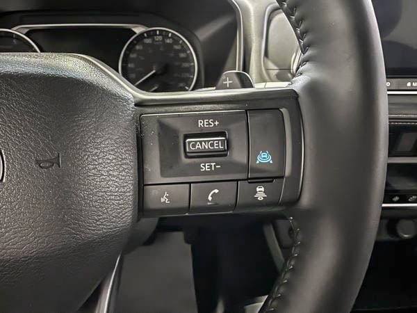 Nissan Rogue SV Premium 2025-17
