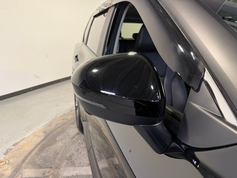 Nissan Rogue SV Premium 2025-9