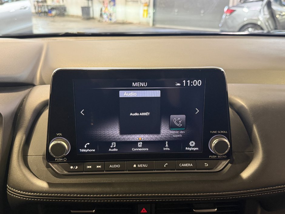 Nissan Rogue SV Premium 2025-21