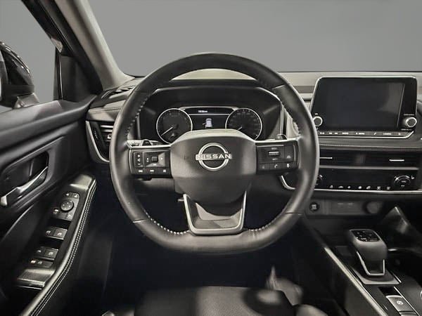 Nissan Rogue SV Premium 2025-15