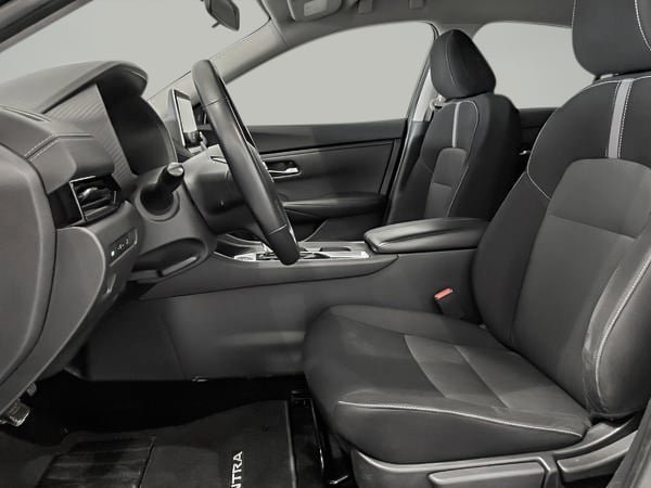 Nissan Sentra SV 2021-9