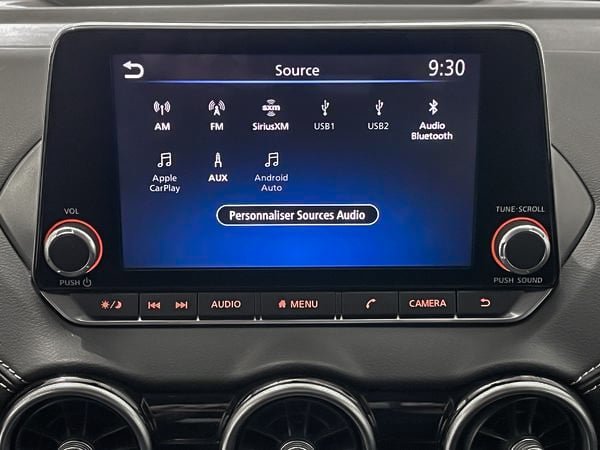 Nissan Sentra SV 2021-17