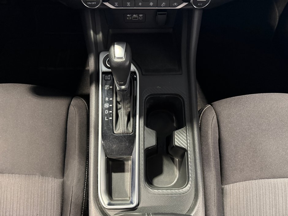 2021 Nissan Sentra SV-23