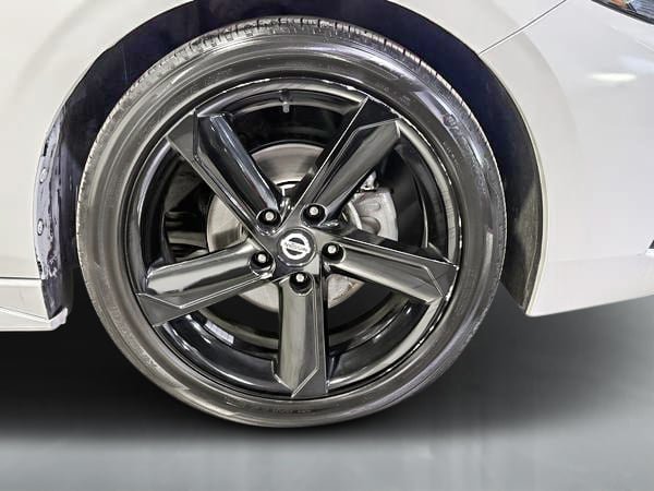 2022 Nissan Sentra SR-10