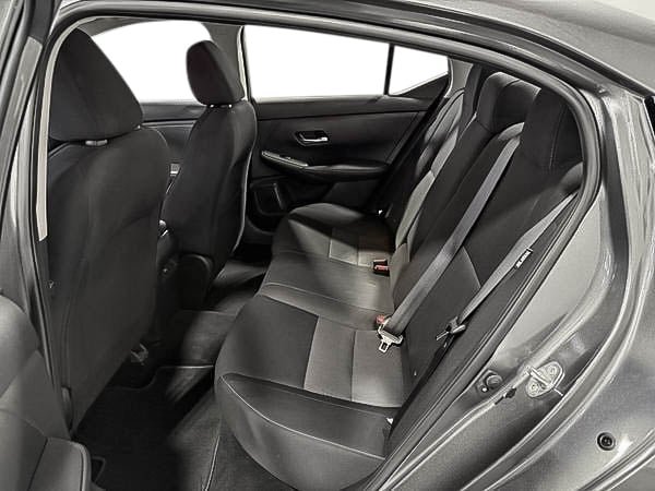 Nissan Sentra SV 2022-25