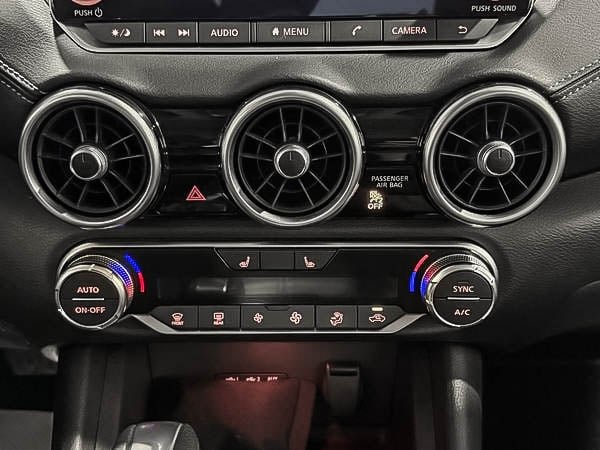 Nissan Sentra SV 2022-23