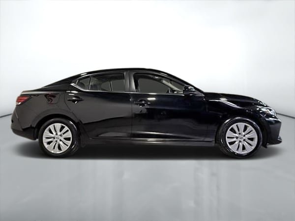 2022 Nissan Sentra S-1