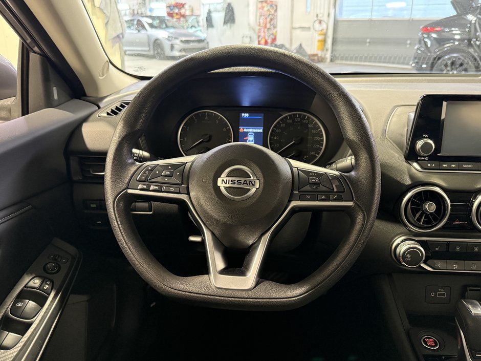 Nissan Sentra S 2022-14