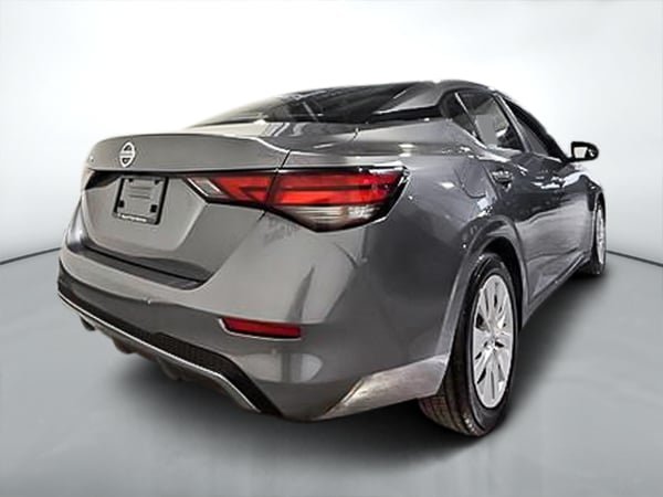 Nissan Sentra S 2022-2