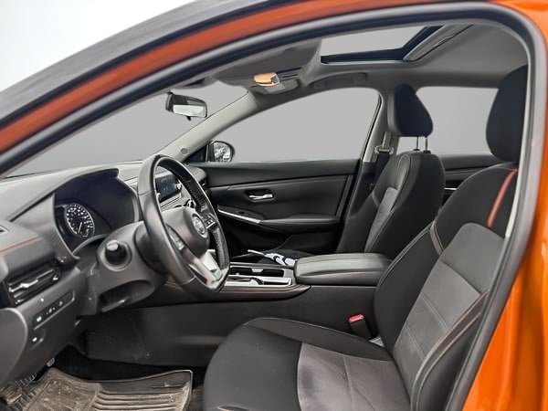 2022 Nissan Sentra SR-8