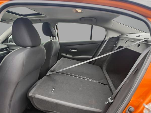 2022 Nissan Sentra SR-6