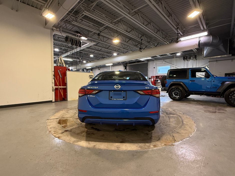 Nissan Sentra SV TOIT 2022-3