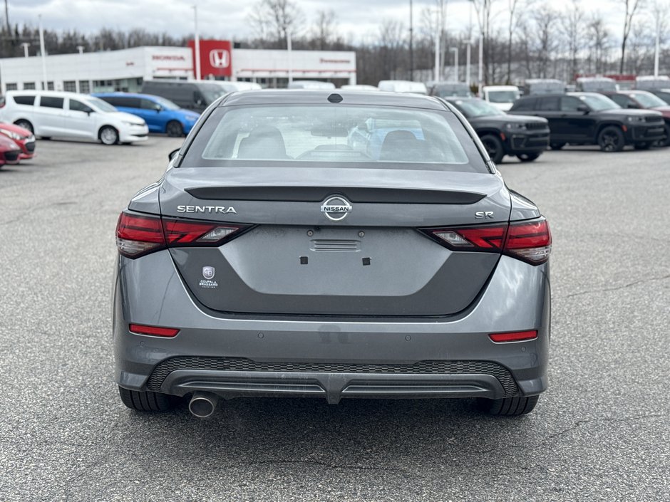 Nissan Sentra SR 2023-3