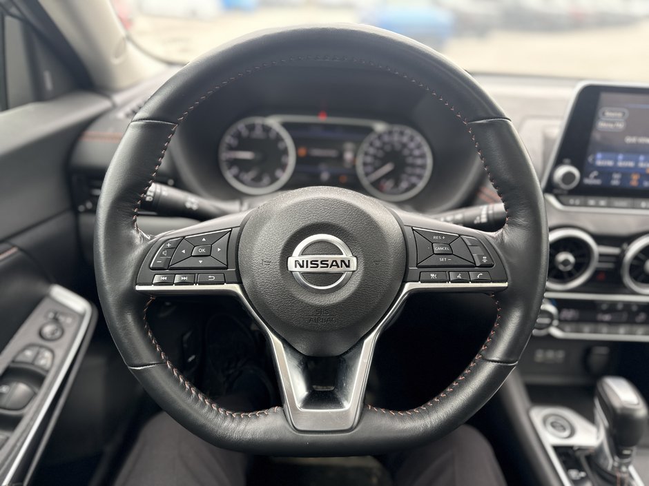 Nissan Sentra SR 2023-9