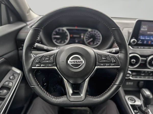 Nissan Sentra SR 2023-9