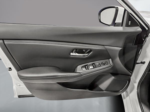 Nissan Sentra S 2023-10
