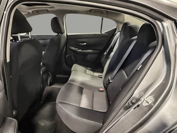 Nissan Sentra SV 2023-25