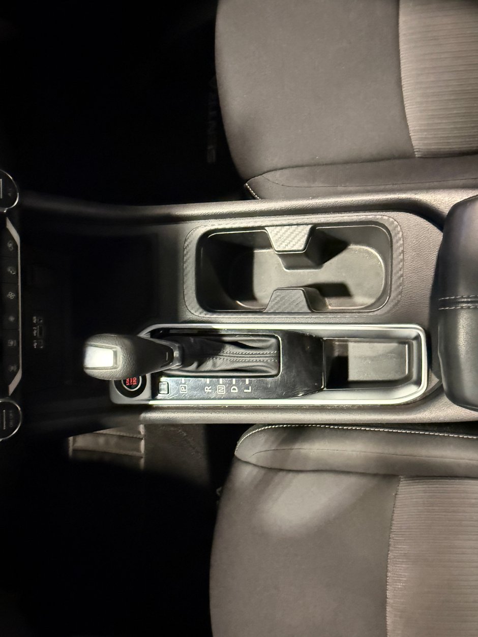 2023 Nissan Sentra SV-24