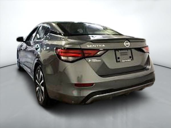 Nissan Sentra SV 2023-4