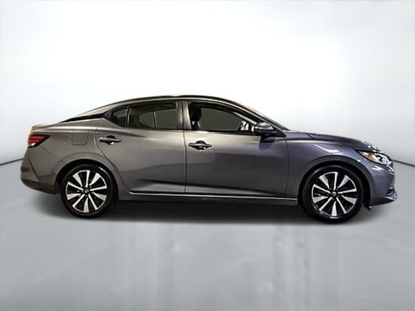 Nissan Sentra SV 2023-1