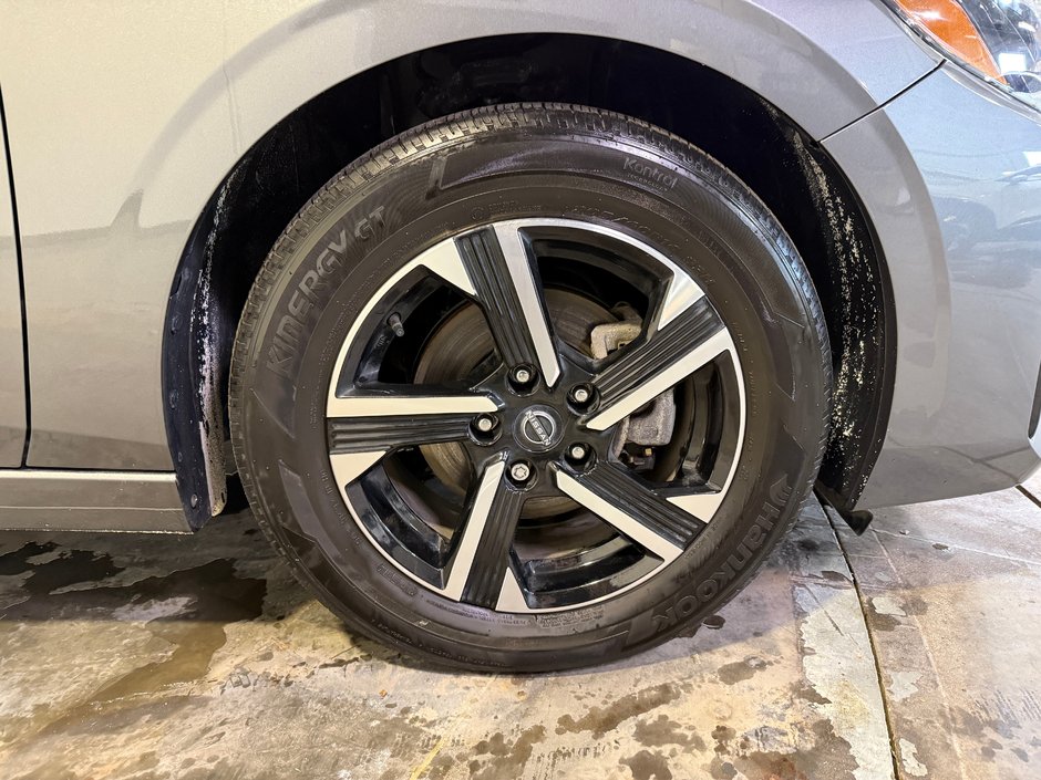 Nissan Sentra SV 2024-10