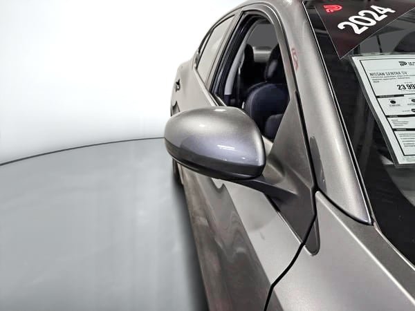 2024 Nissan Sentra SV-8