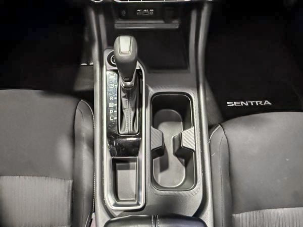 Nissan Sentra SV 2025-23