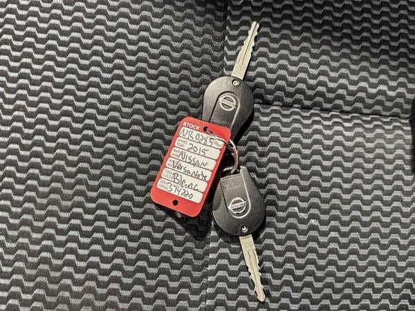 2015 Nissan Versa Note SV-25
