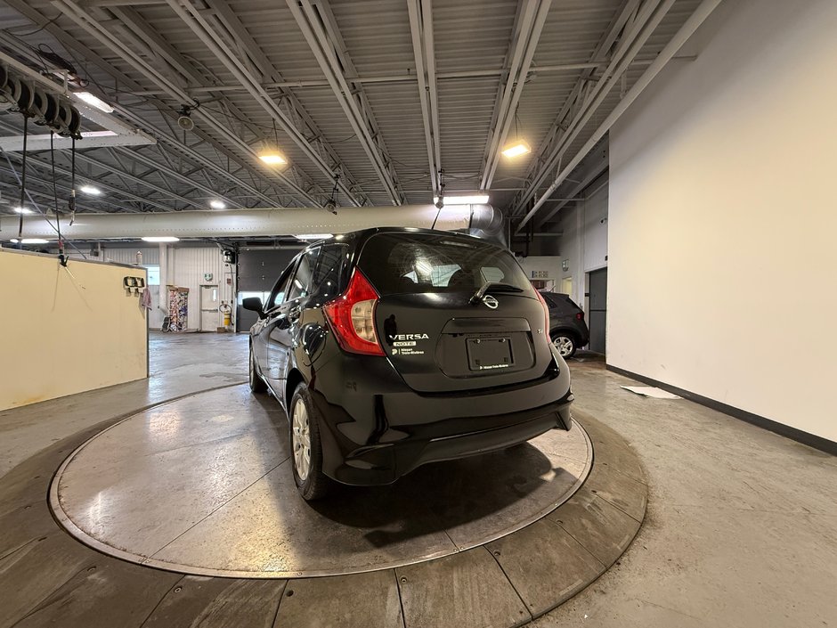 Nissan Versa Note SV 2018-4