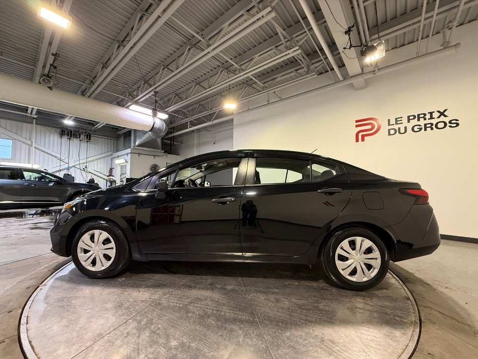 Nissan Versa S 2021-5