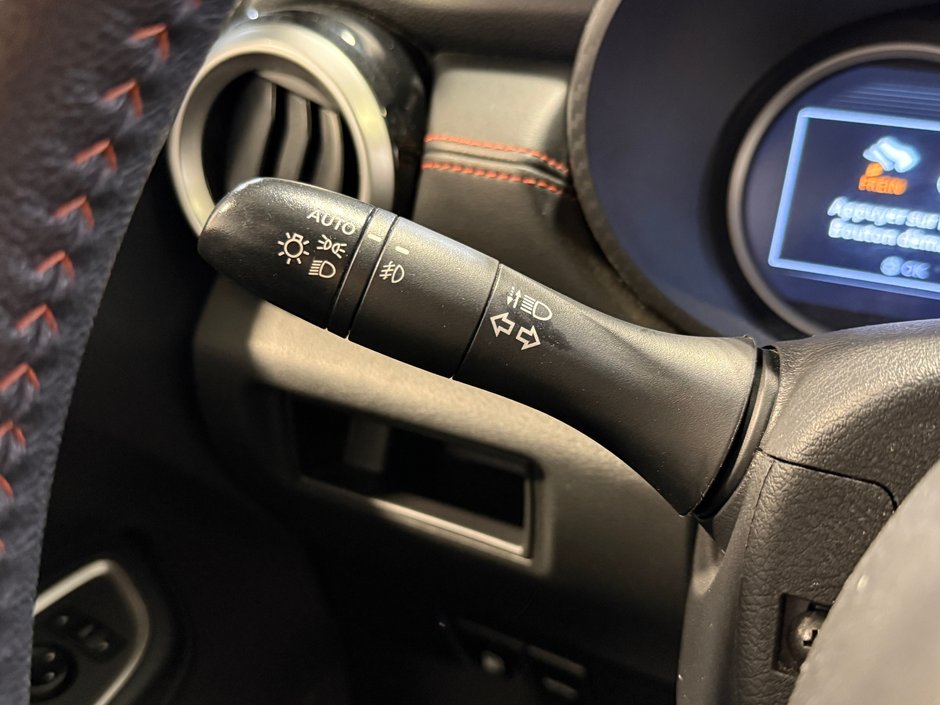 2024 Nissan Versa SR-16