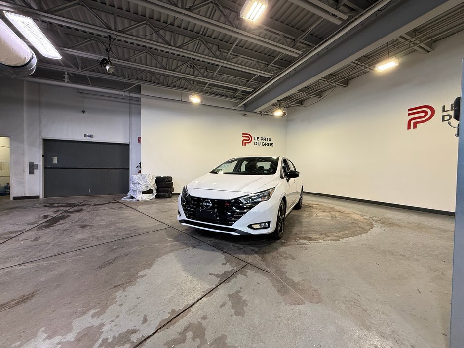 2024 Nissan Versa SR-6